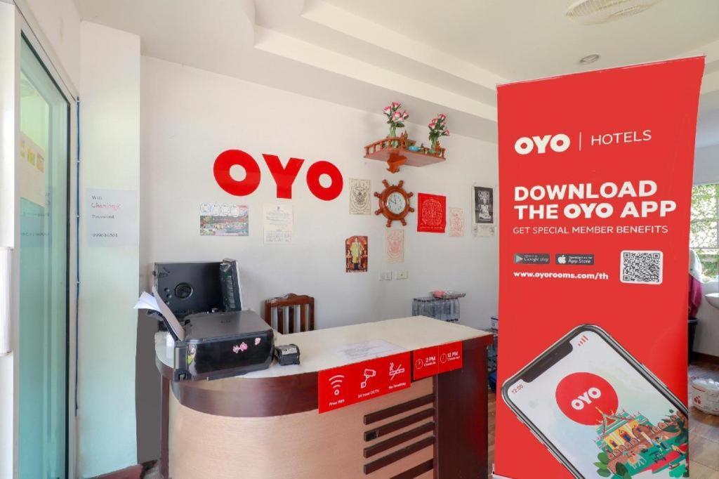 Oyo 799 Pudsadee Hotel Чиангмай Экстерьер фото